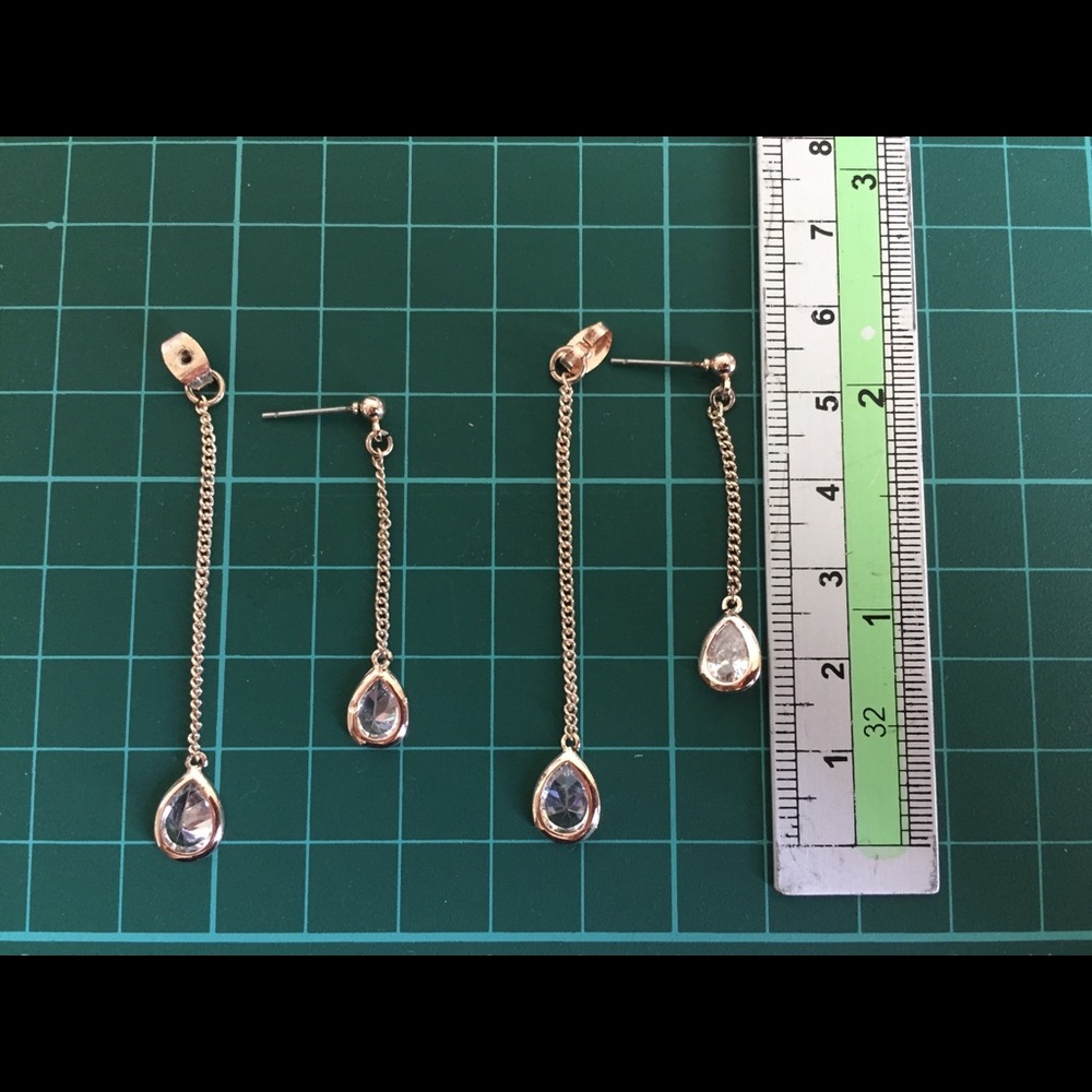 Earrings - Picture 4 of 4